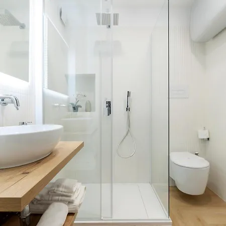 Orefici 8 Apartmán *